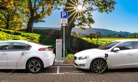 electric cars charging